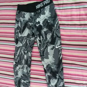 Nike Pro leggings